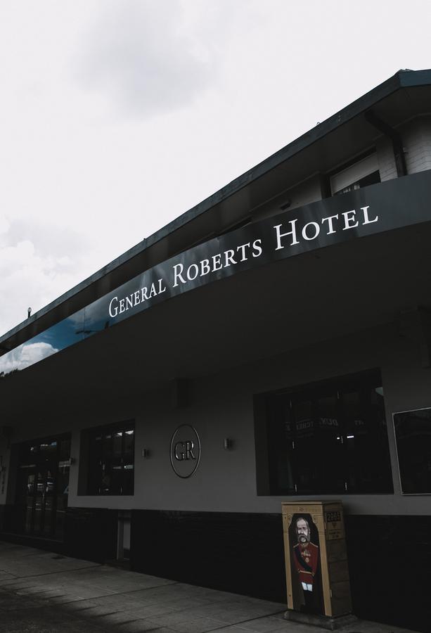 General Roberts Hotel New Lambton Exteriör bild